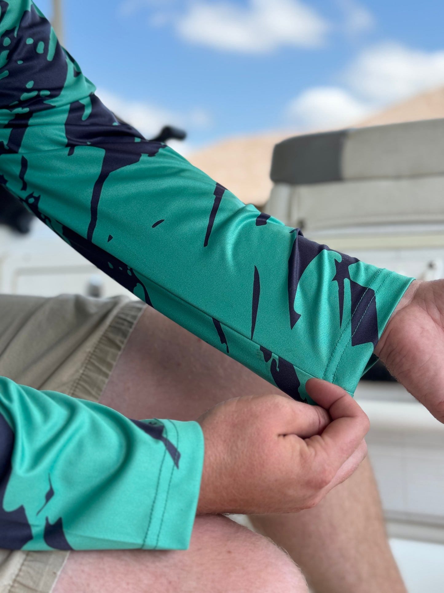 Ghost in the Timber Hooded Fishing Shirt